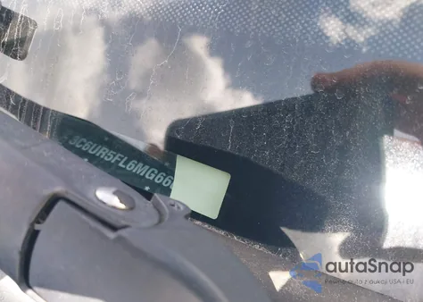 2021 Ram 2500 Laramie 4X4 6'4 Box из США, поврежденный, VIN 3C6UR5FL6MG660395